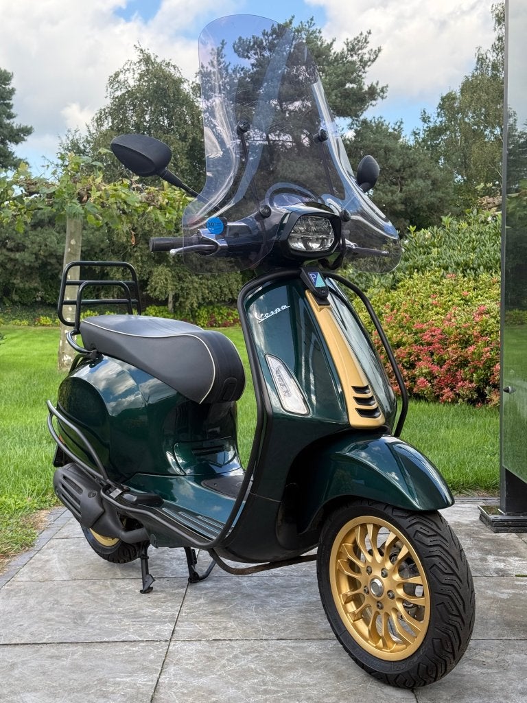 ️Vespa sprint 50cc 4 takt donker groen Brom 8716 km️