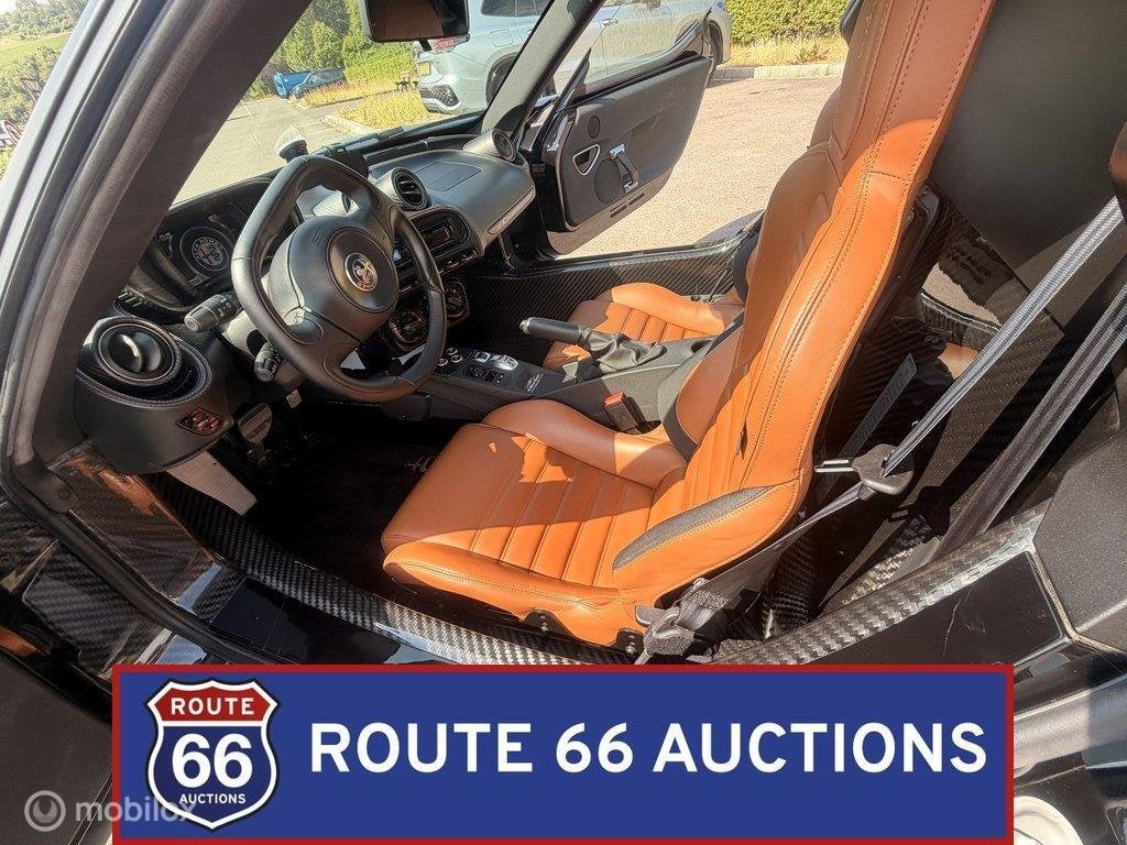 Alfa Romeo 4C | 2016 | Route 66 Auctions, Auto's, Alfa Romeo, Gebruikt, Overige carrosserieën, Zwart, Bedrijf