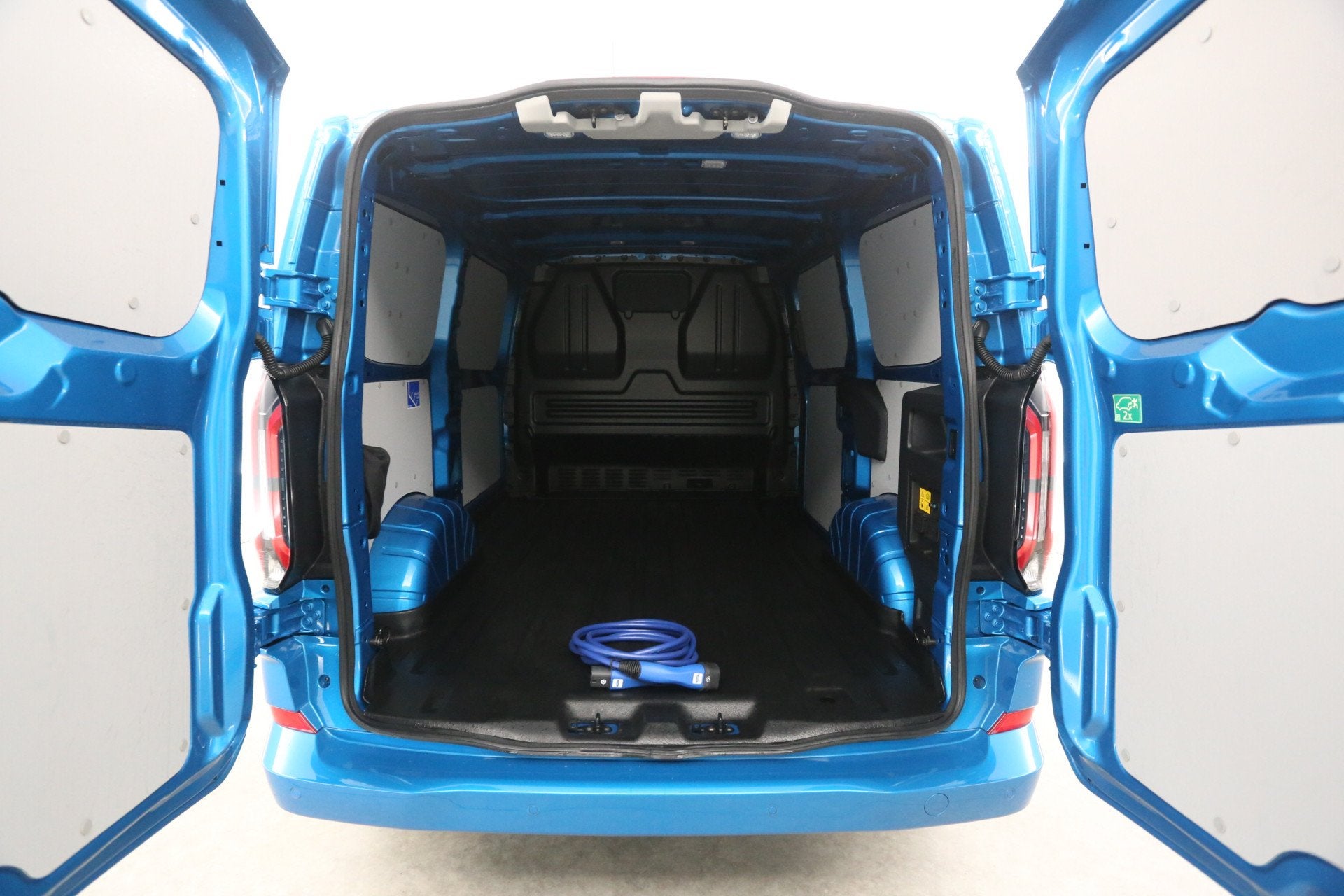 Ford E-Transit Custom 65 kWh Limited L1H1 | Snelladen | Clim, Auto's, Automaat, Gebruikt, Blauw, Geheel digitaal combi-instrument
