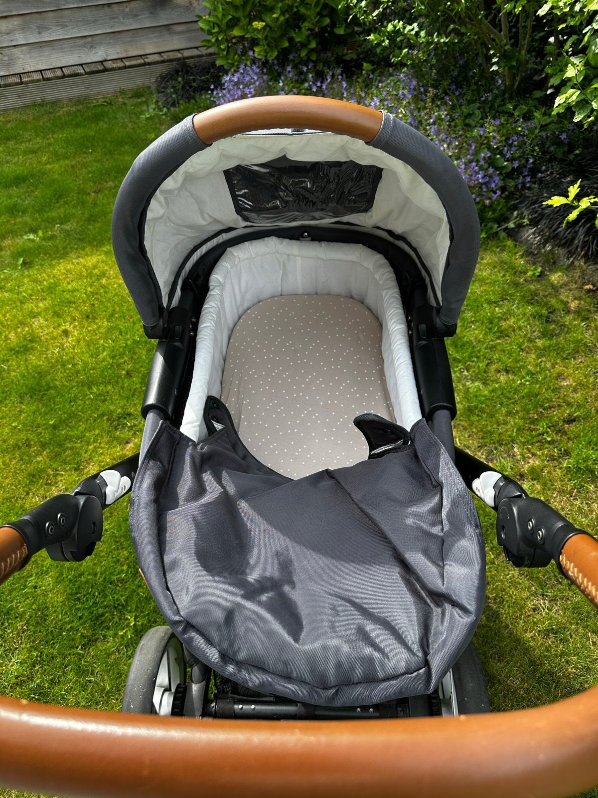 Mutsy EVO Combi Kinderwagen - Zo goed als nieuw, Ophalen of Verzenden, Zo goed als nieuw, Combiwagen, Met reiswieg