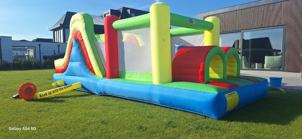 Flevo Feest Verhuur Almere verhuurt alle feest artikelen., Locatie of Ruimte