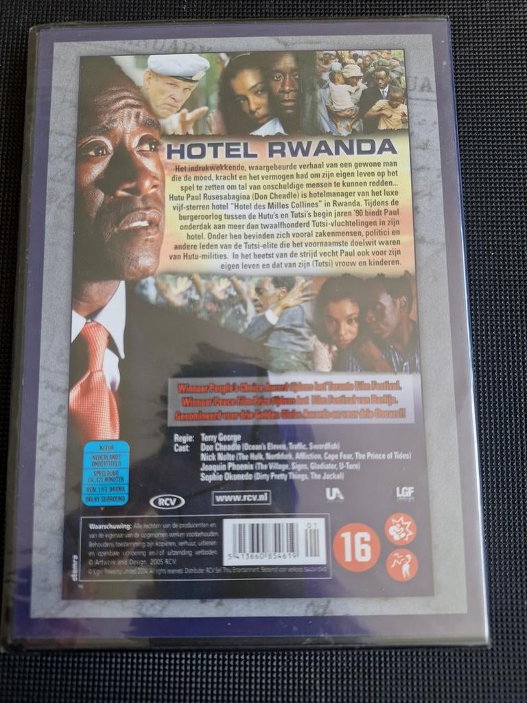 Dvd hotel Rwanda, Vanaf 16 jaar, Ophalen of Verzenden, Nieuw in verpakking, Waargebeurd drama