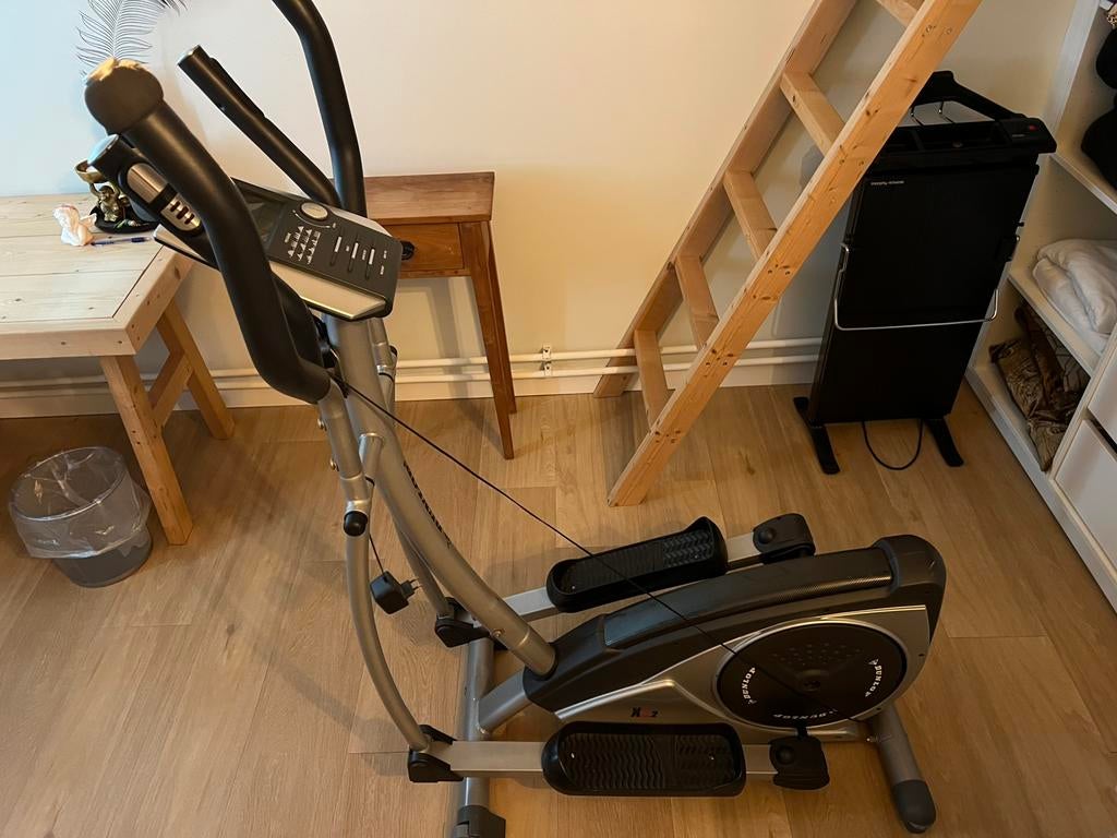 Crosstrainer, Sport en Fitness, Ophalen, Zo goed als nieuw, Crosstrainer