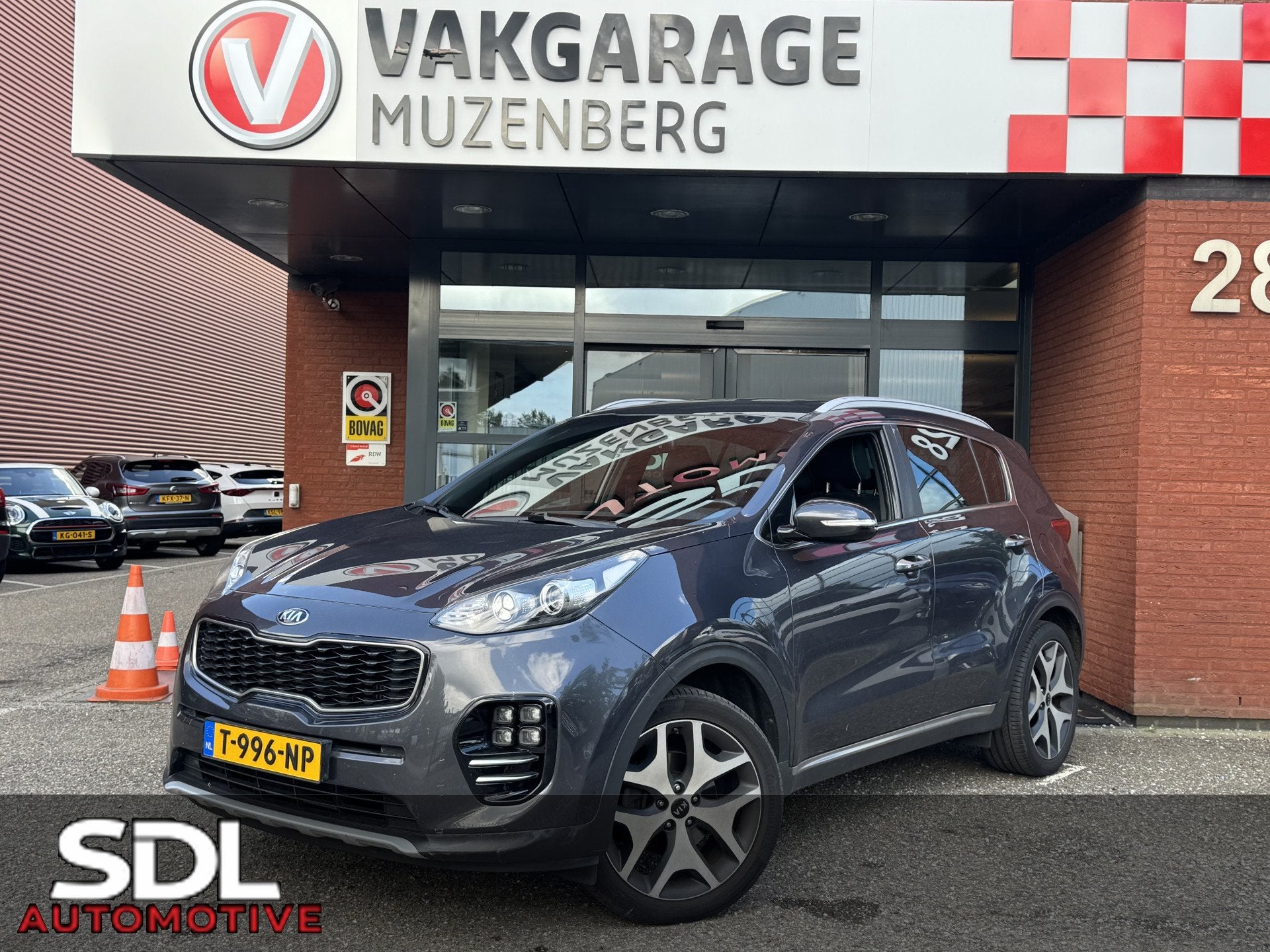 Kia Sportage 1.6 T-GDI GT-Line // NAVI // CAMERA // LEDEREN, Auto's, Voorwielaandrijving, Dealer onderhouden, Gebruikt, 4 cilinders