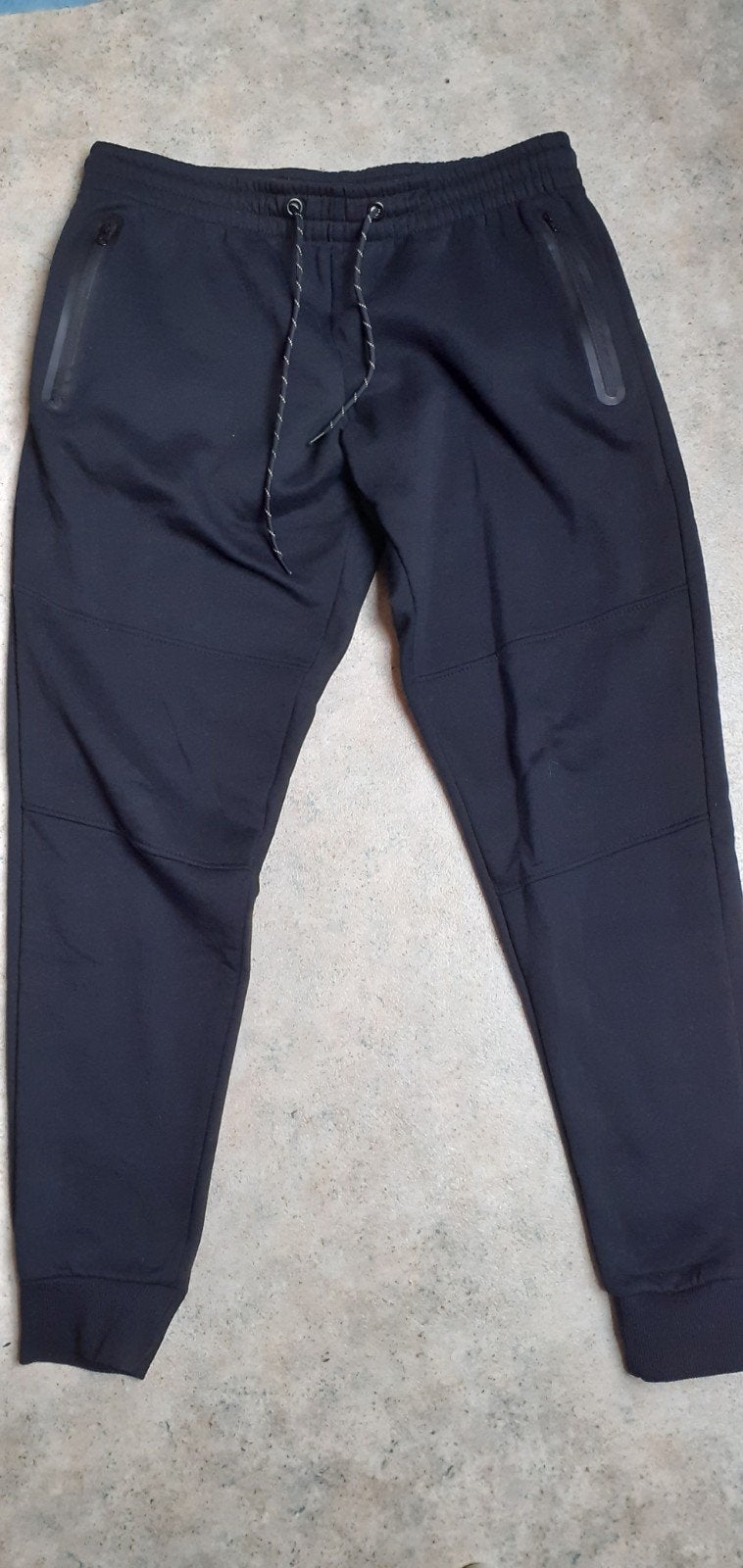 Joggingbroek maat L ,maar meer 170/176, Ophalen of Verzenden, Zo goed als nieuw, Jongen, Broek