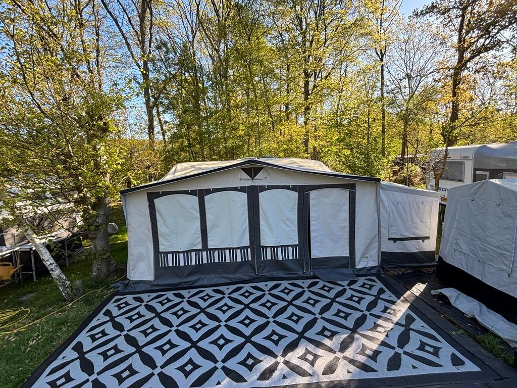 DWT Tango 300 tent - Omloopmaat 12 (G13), Ophalen, Gebruikt