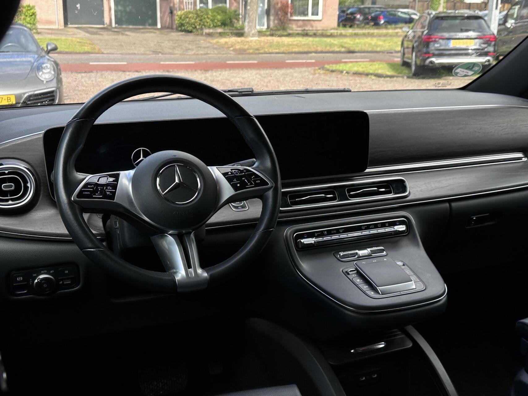 Mercedes V-klasse 300d Lang Avantgarde 7p INCL. BPM! Led, 36, Auto's, Automaat, Gebruikt, Euro 6, Met garantie (alle)