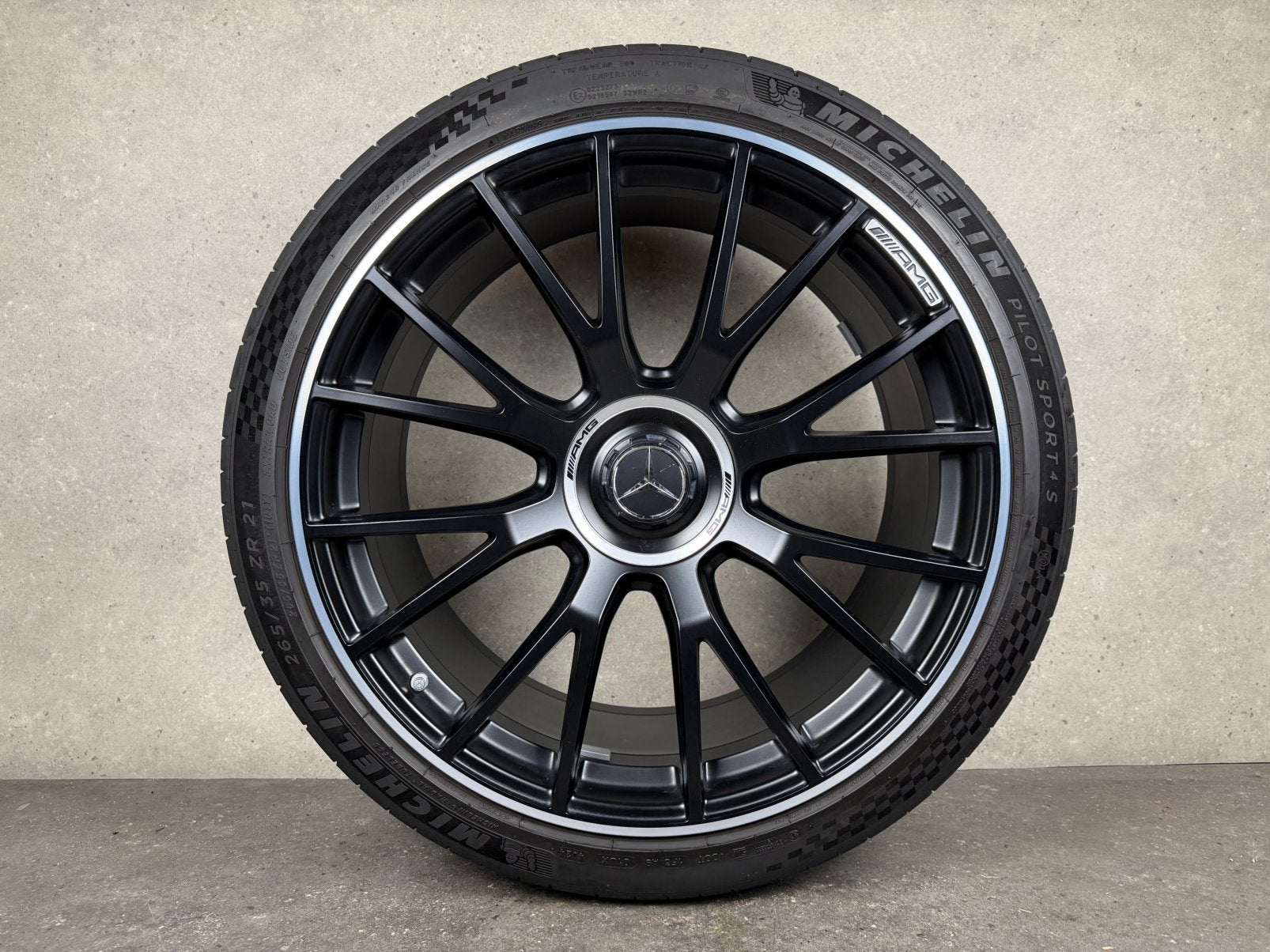 Mercedes-Benz E53 / E63 AMG HYBRID 21 INCH Velgen, Auto-onderdelen, Banden en Velgen, Gebruikt, 275 mm, Banden en Velgen, Germany