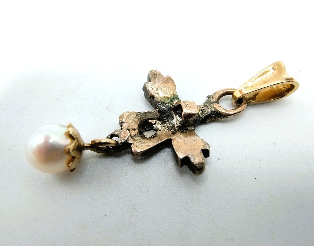 Antieke gouden / zilveren hanger met roosdiamant en parel, Gebruikt, Info@zilverwebsite.nl, Verzenden, Zilverwebsite.nl