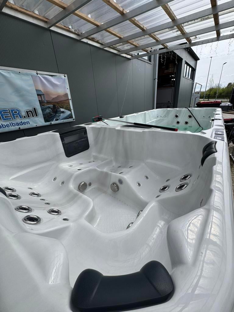 Nieuwstaat Zwemspa incl nieuwe cover en garantie, Info@SpaBoer.nl, Afdekzeil, Traan 5 9351 vm leek, Ophalen of Verzenden