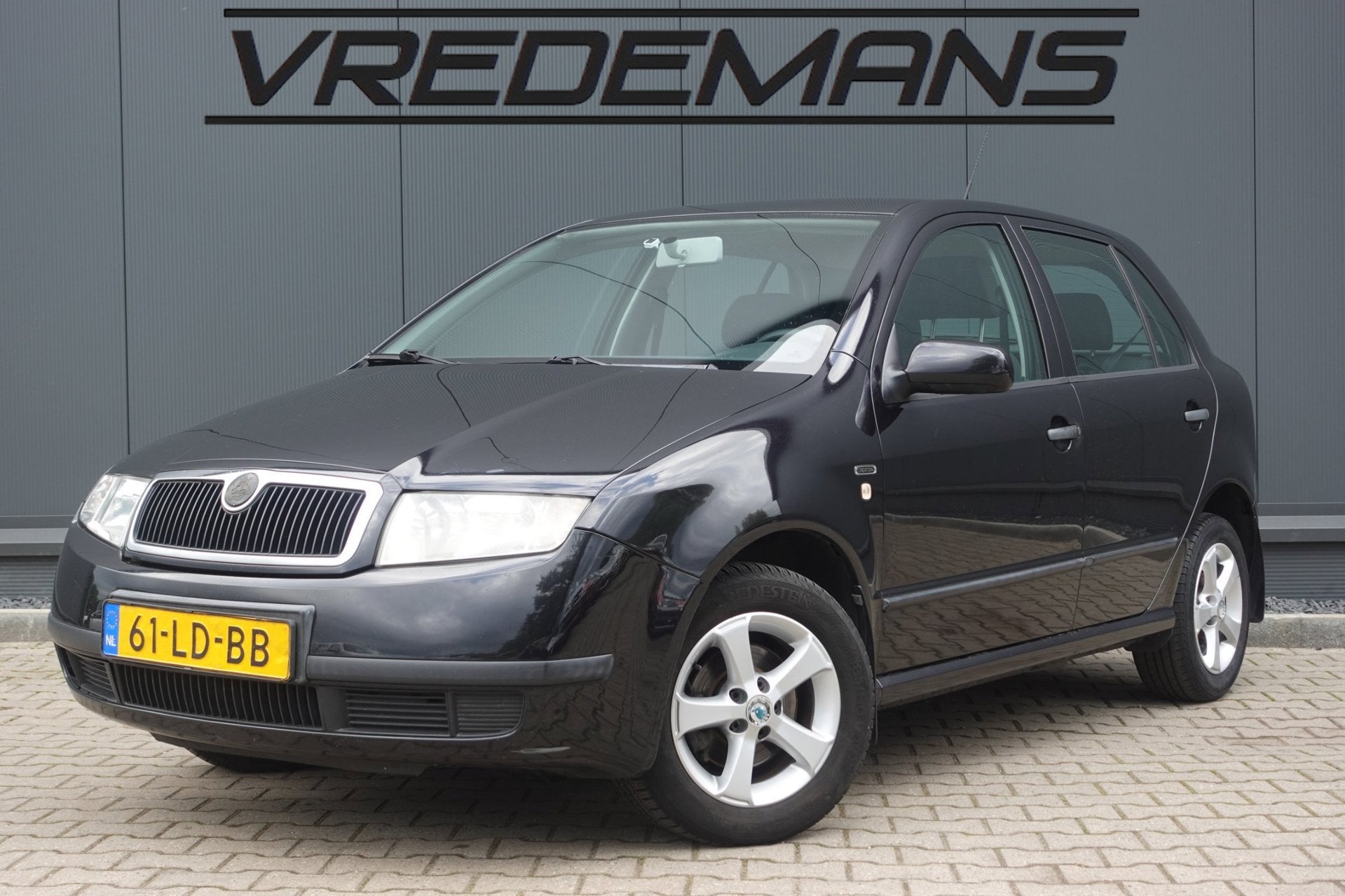 Skoda Fabia 1.4-16V Comfort AUTOMAAT!, Auto's, Gebruikt, 4 cilinders, 1070 kg, Zwart