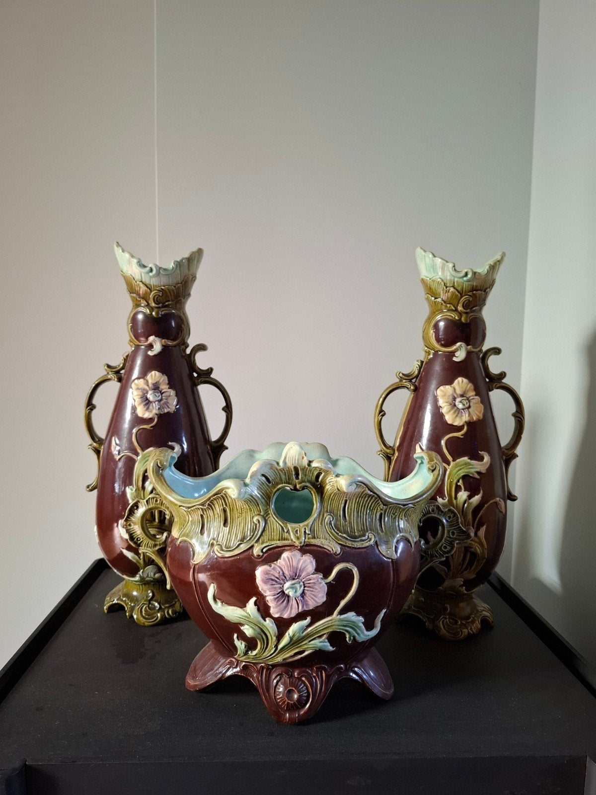 Antieke Majolica bloempot en vazen set, Ophalen of Verzenden