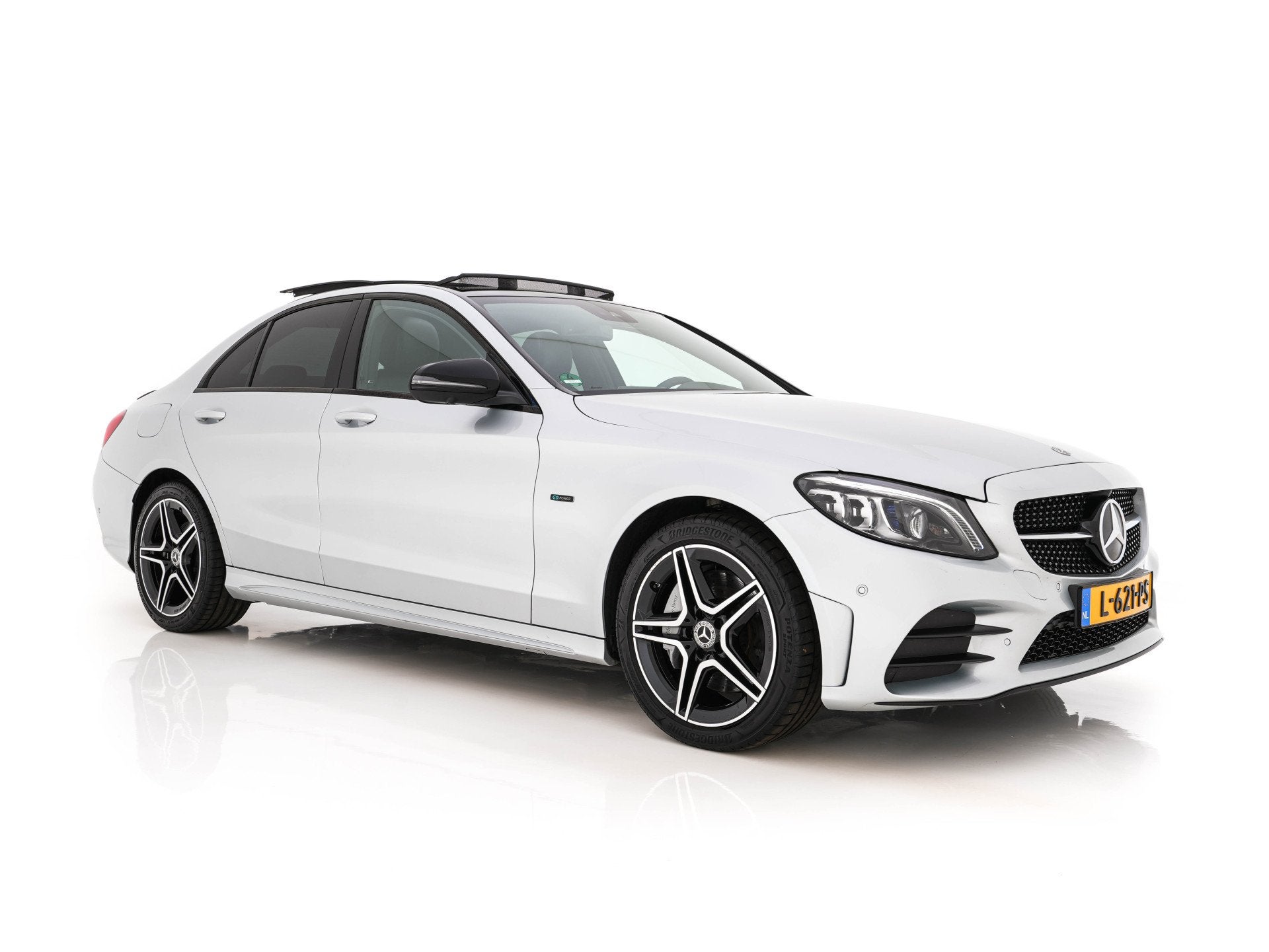 Mercedes-Benz C-Klasse 300 e Business Solution AMG Limited (, Auto's, Automaat, Achterwielaandrijving, 320 pk, Leder en Stof