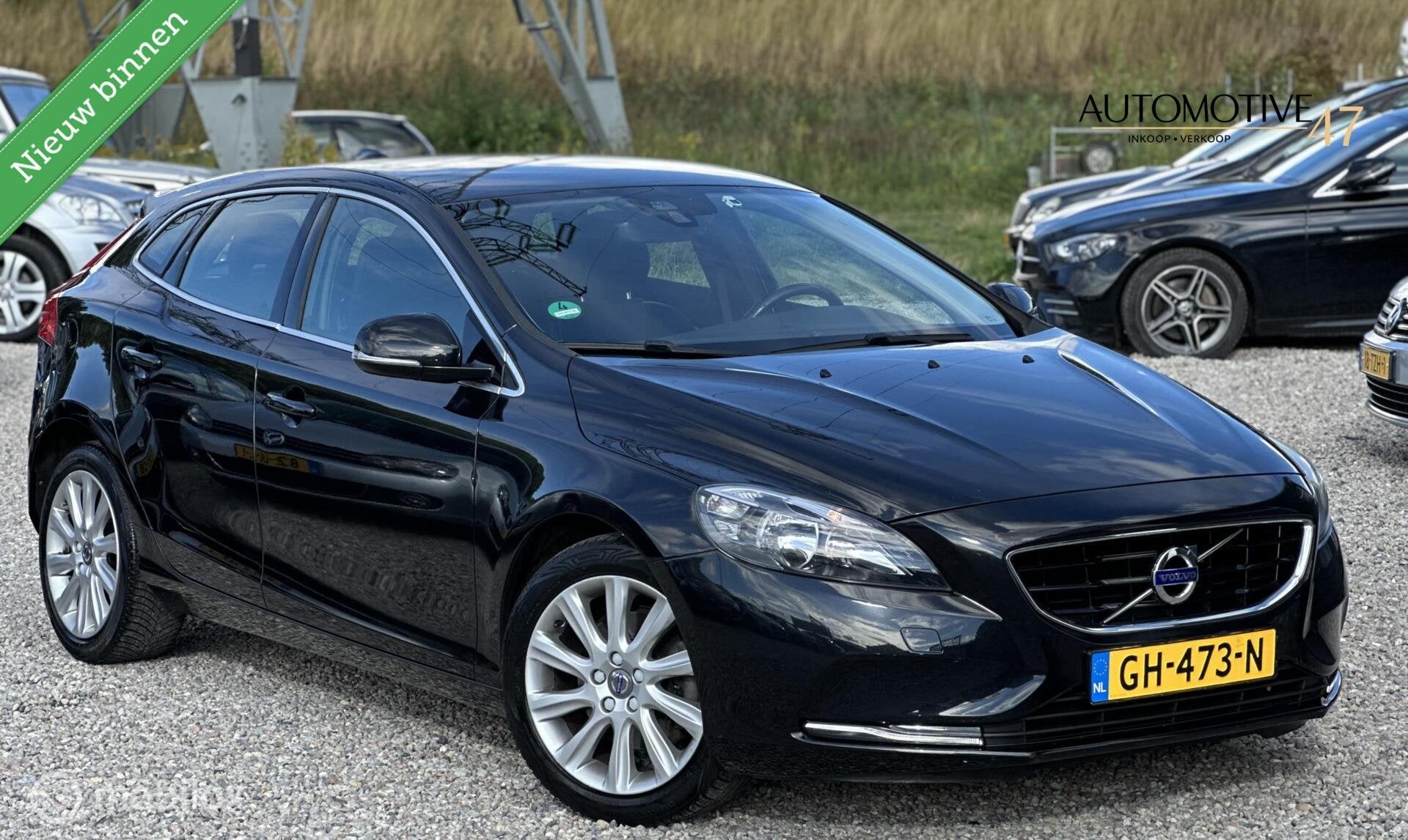 Volvo V40 1.6 T4 Momentum, Auto's, Volvo, Gebruikt, 4 cilinders, 700 kg, 179 pk