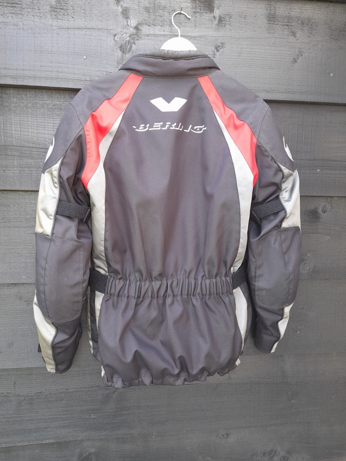 Bering motorjas textiel maat L met uitneembare voering, Motoren, Kleding | Motorkleding, Ophalen, Jas | textiel, Heren, Bering