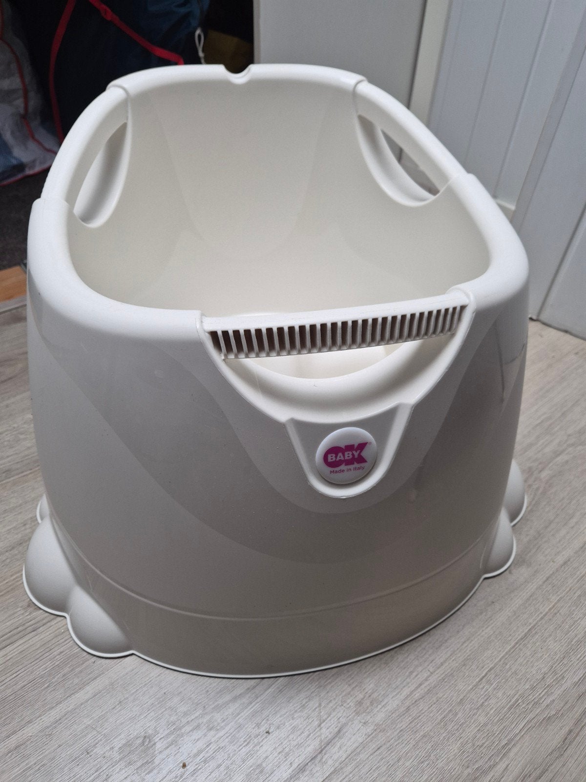 OKbaby Opla Douchezitje Ecru, Kinderen en Baby's, Badjes en Verzorging, Ophalen, Zo goed als nieuw, Badje, Overige merken