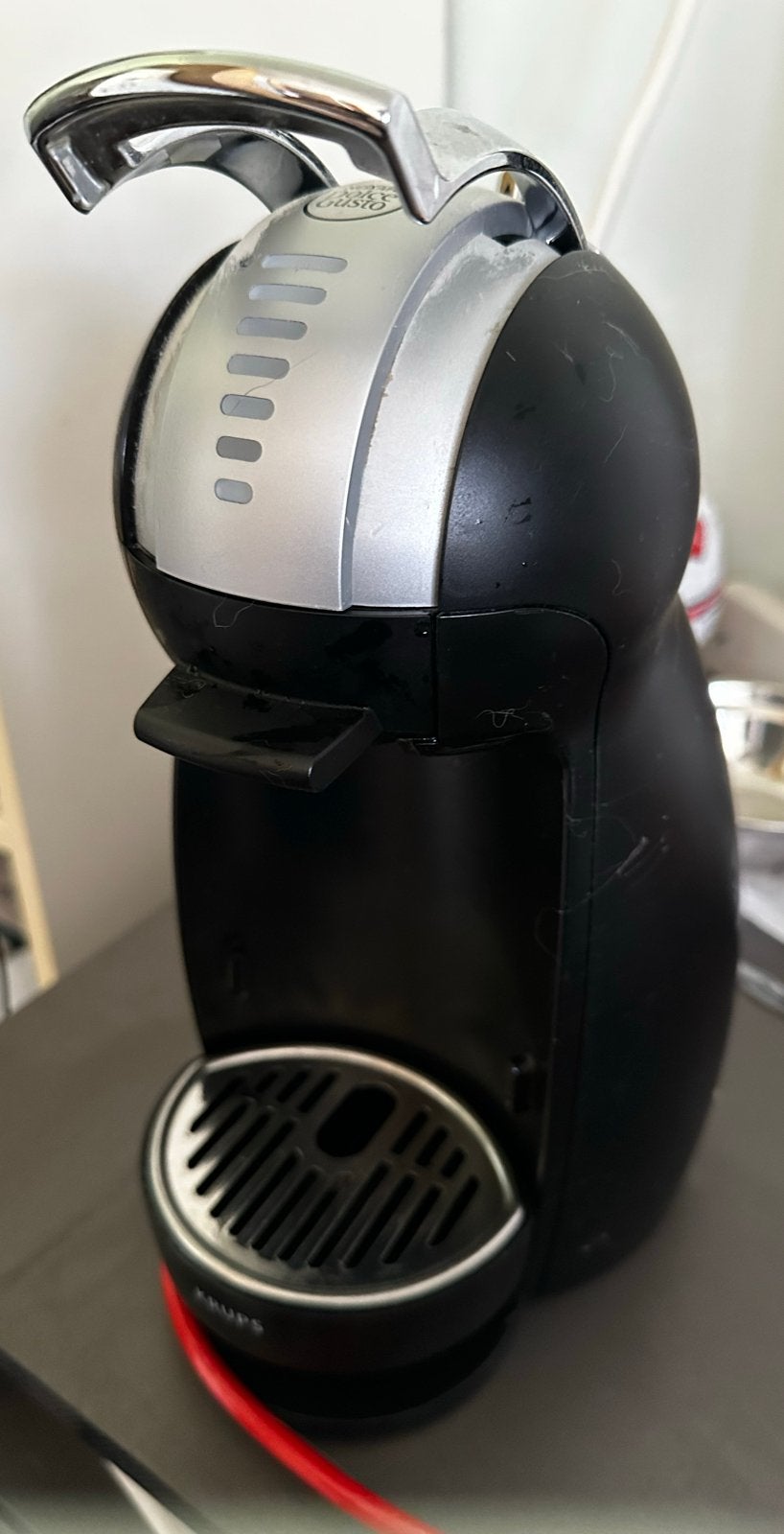 Nescafé Dolce Gusto Koffiezetapparaat, Koffiemachine, Ophalen of Verzenden, Zo goed als nieuw, 4 tot 10 kopjes