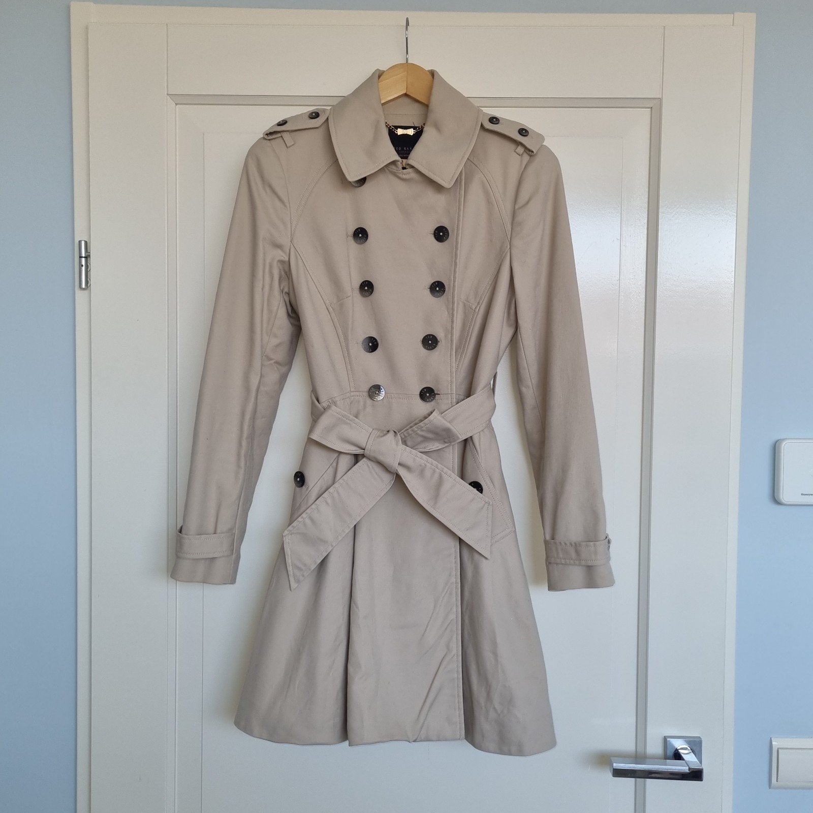 Ted Baker Trenchcoat - Perfecte Staat, Beige, Ophalen of Verzenden, Zo goed als nieuw, Maat 36 (S)