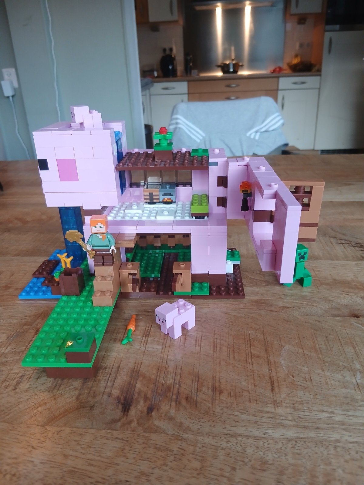 Lego varkenshuis, Ophalen
