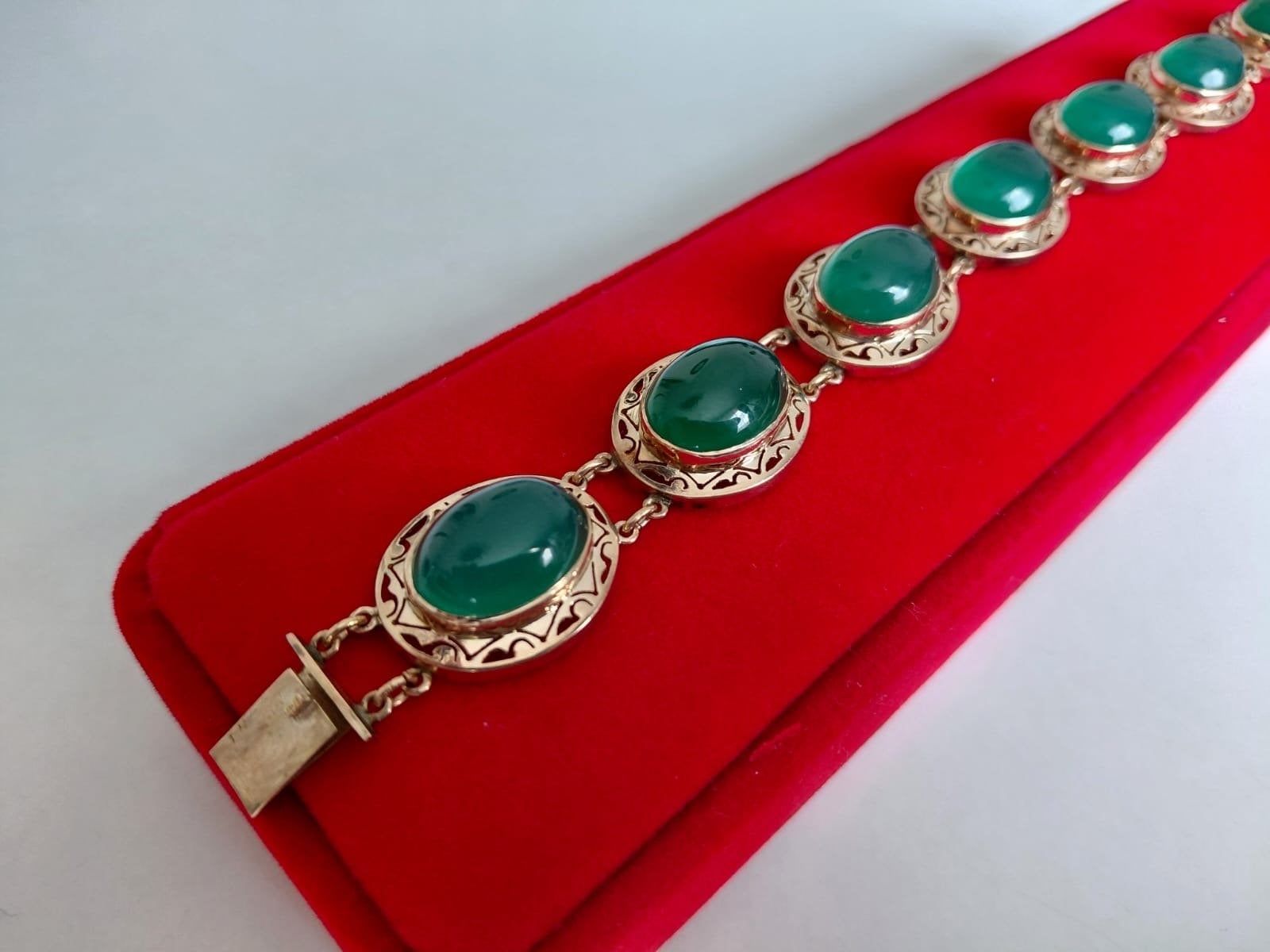 Vintage Gouden Armband met Groene Edelstenen, Ophalen, Overige materialen, Zo goed als nieuw, Met edelsteen