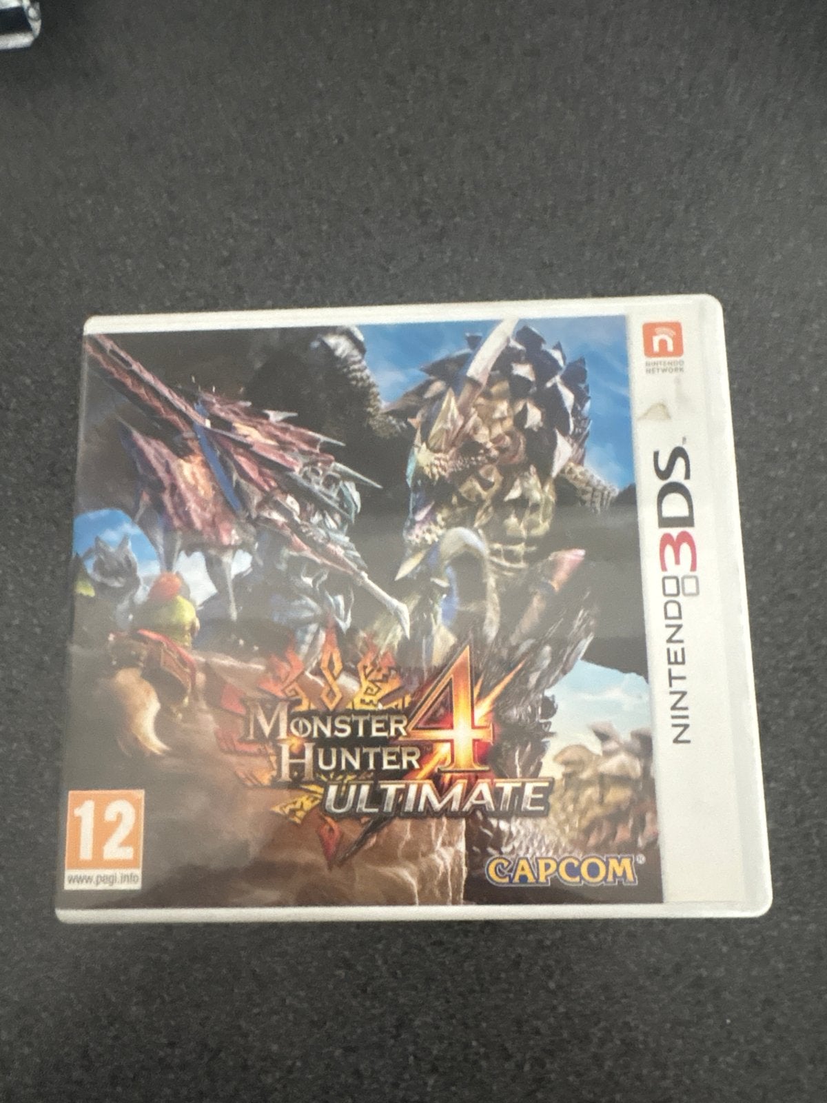 Monster Hunter 4 Ultimate - Nintendo 3DS, Avontuur en Actie, Online, 1 speler, Ophalen of Verzenden