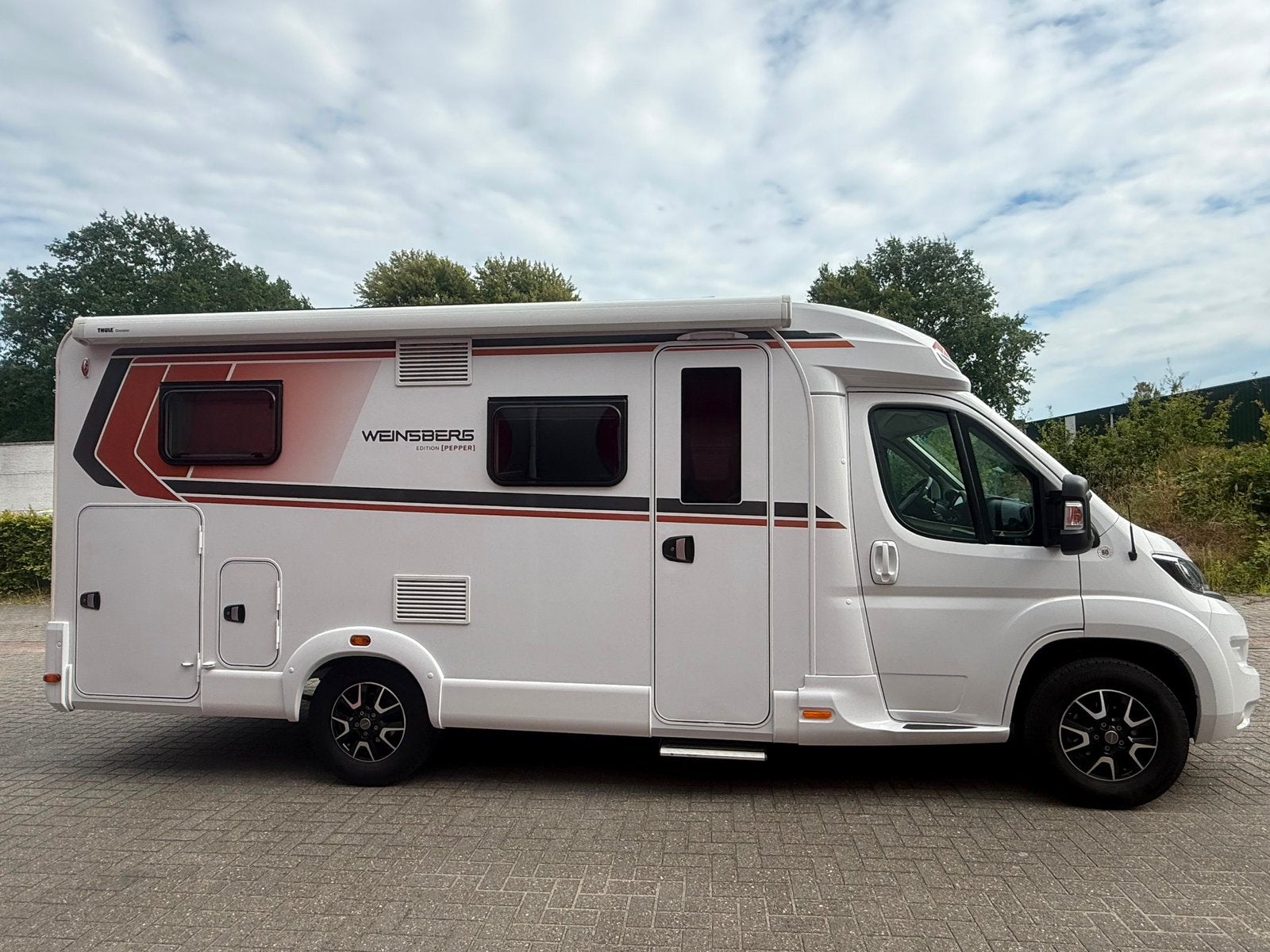 Weinsberg CaraCompact 600MEG Pepper. 20dKM Bj2020. Als nieuw, Caravans en Kamperen, Tot en met 2, Half-integraal, Overige merken