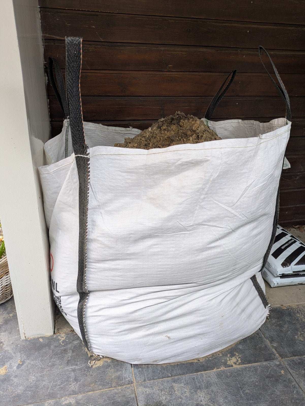 Gratis ophoogzand / bestratingszand. Ongeveer 1 kuub, Tuin en Terras, Zand, Ophalen of Verzenden, Gebruikt, Ophoogzand