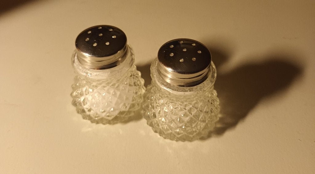 Peper en zout setje/ potjes/stooiers/OUD, Ophalen of Verzenden