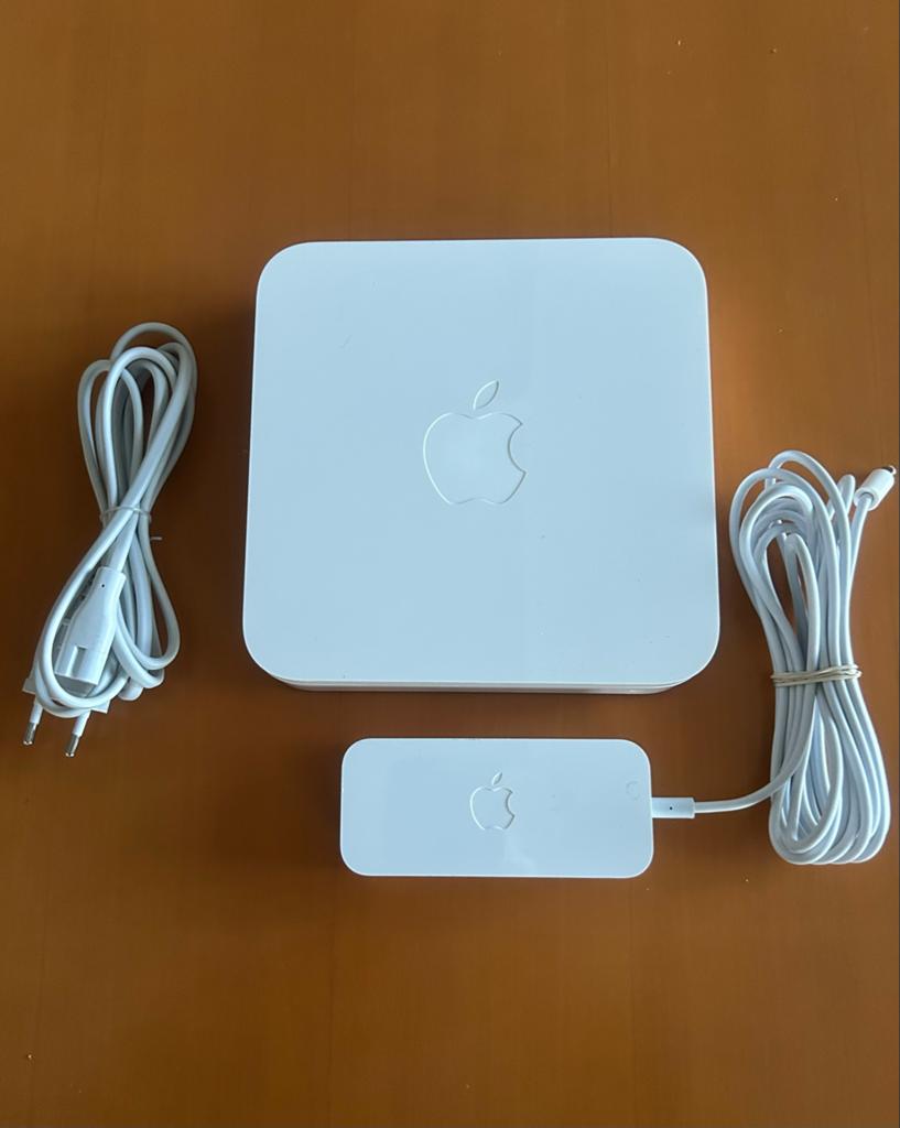 Apple AirPort Extreme Base Station (A1408) Router, Ophalen of Verzenden, Zo goed als nieuw, Router