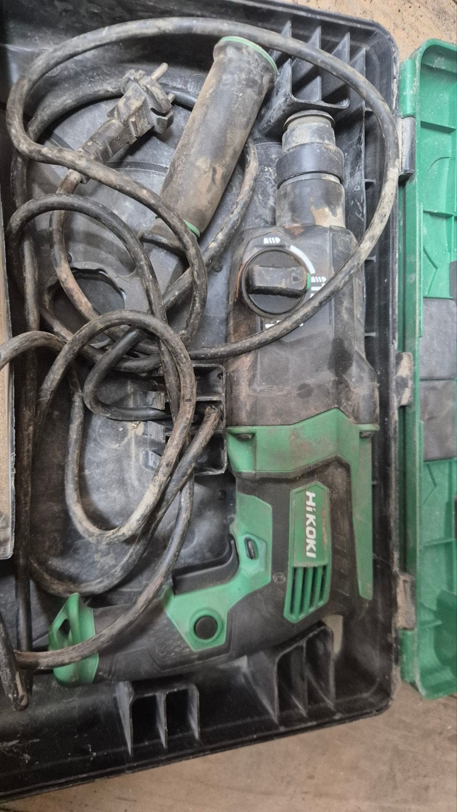 HiKOKI DH 26PC2 Boorhamer - Krachtig en Betrouwbaar, Ophalen, Boor- en/of Breekhamer, Klopboormechanisme, Gebruikt