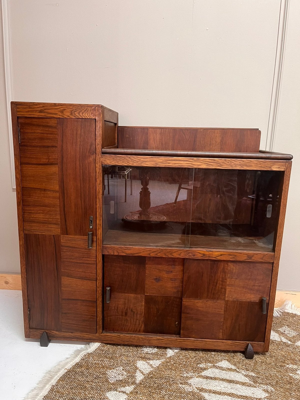 Vintage vitrinekast drankkast schuif ramen retro kastje, Huis en Inrichting, Kasten | Vitrinekasten, Minder dan 100 cm, 25 tot 50 cm
