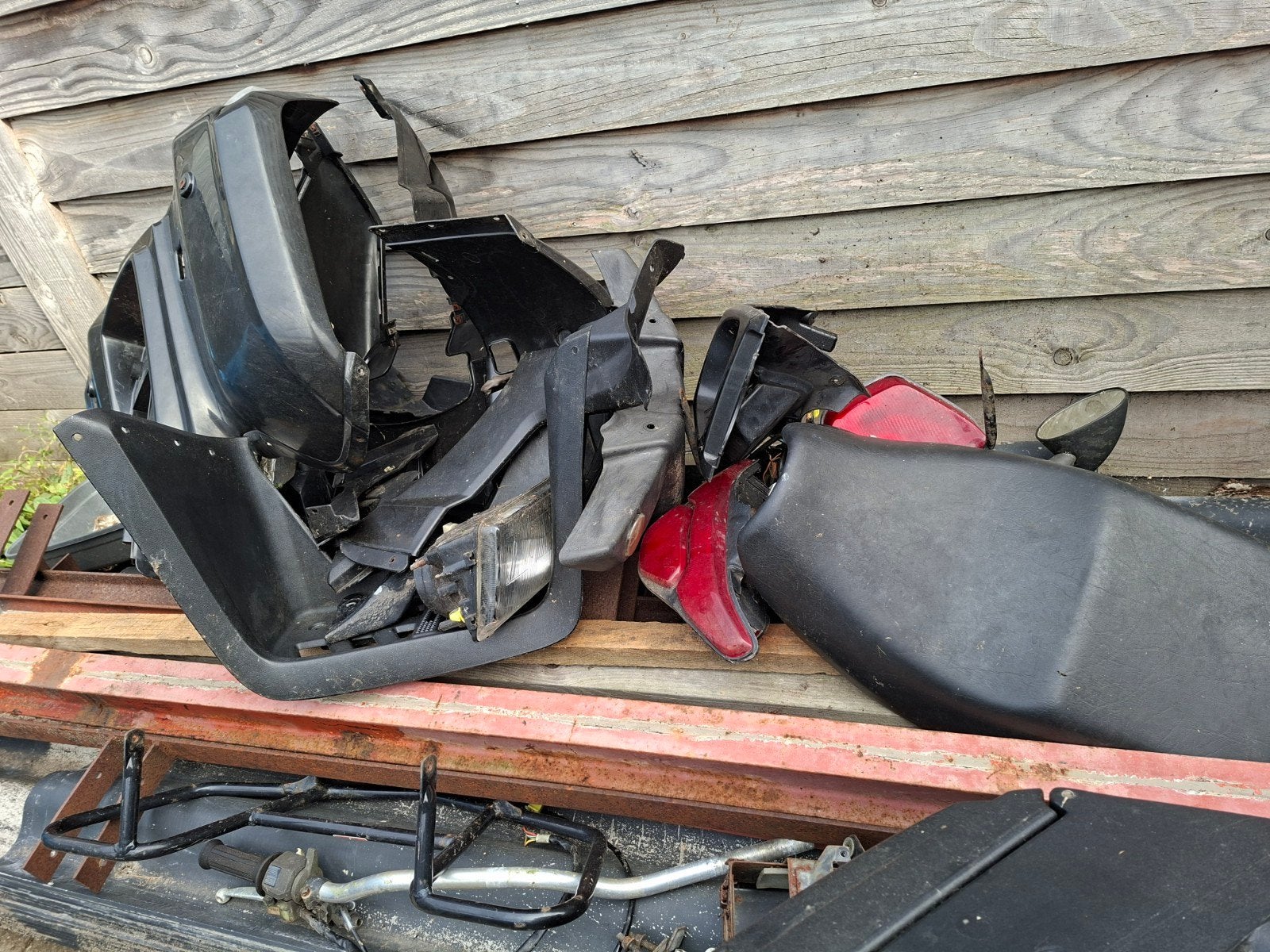 Kappen en onderdelen Kymco Quad, Ophalen