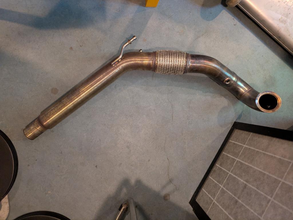 Stage 2 Sport Downpipe A3 8Y Limousine 2021, Auto-onderdelen, Ophalen, Gebruikt, Audi