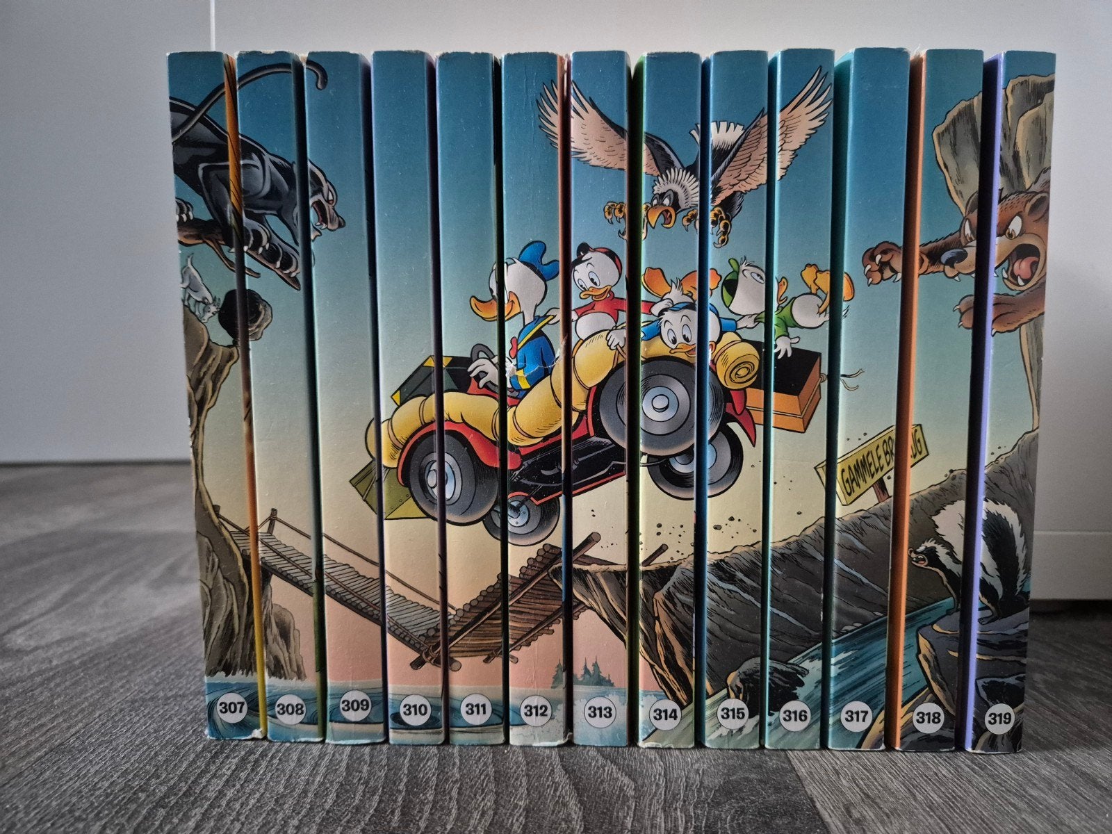 5 complete series Donald duck pockets, setprijs vanaf, Complete serie of reeks, Ophalen of Verzenden, Gelezen