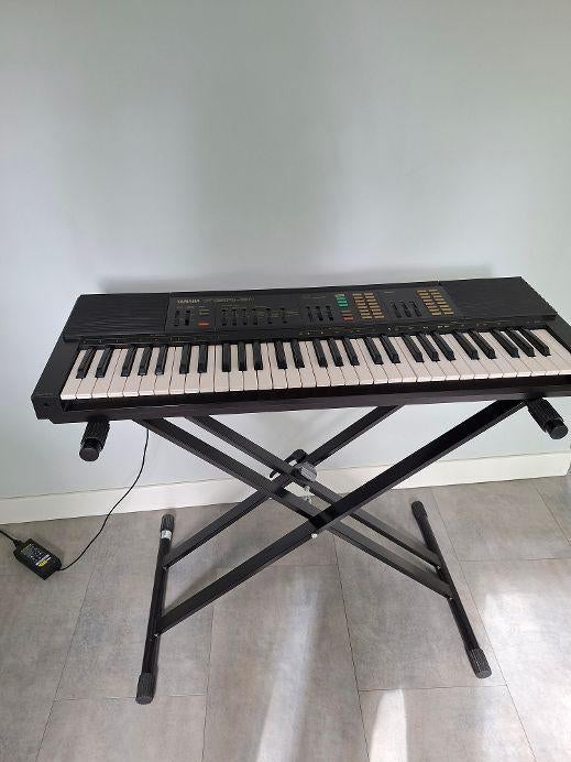 Keyboard, Ophalen, Yamaha, Met standaard, 61 toetsen