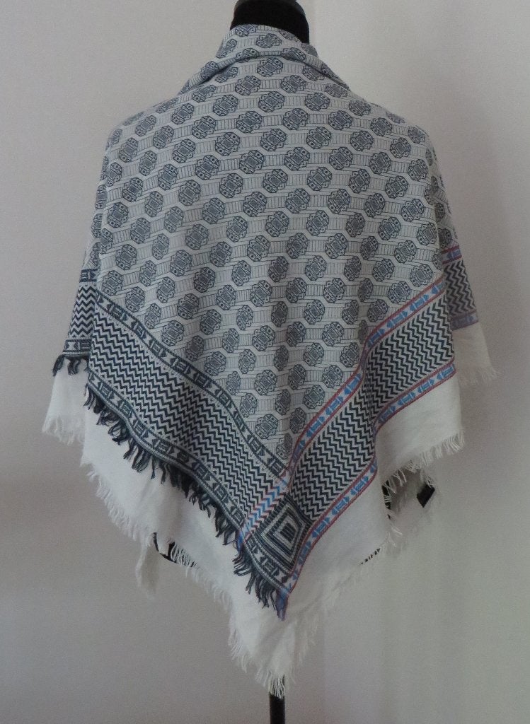 ZARA I Leuke grote Sjaal I Twee zijden draagbaar I Wit/Blauw, Zara, Maat 46/48 (XL) of groter, Ophalen of Verzenden, Zo goed als nieuw