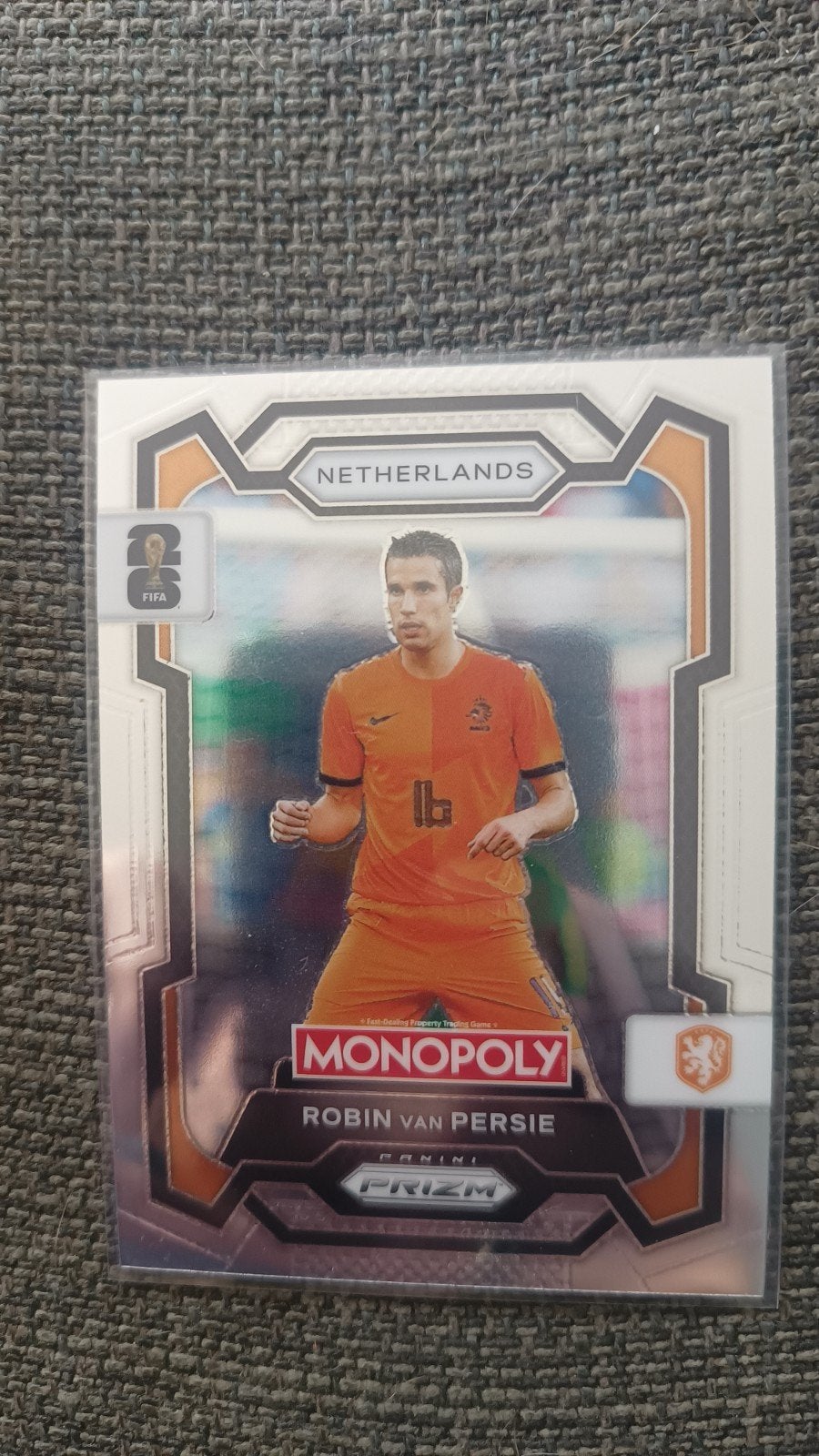 Robin van Persie Monopoly Prizm kaart FIFA, Ophalen of Verzenden, Zo goed als nieuw, Overige binnenlandse clubs, Spelerskaart