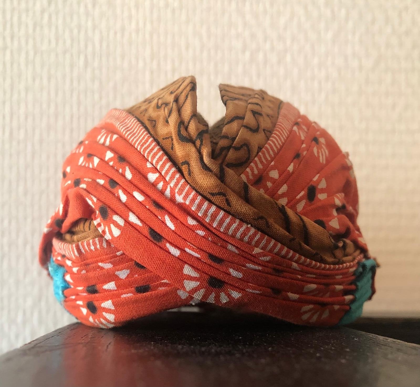 Unieke batik mini blangkon uit Indonesië, Antiek en Kunst, Ophalen of Verzenden