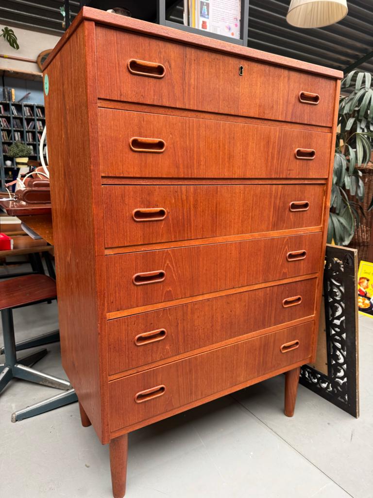 Vintage Teakhouten Commode met 6 Lades, Teakhout, Ophalen of Verzenden, Zo goed als nieuw, 3 of 4 laden