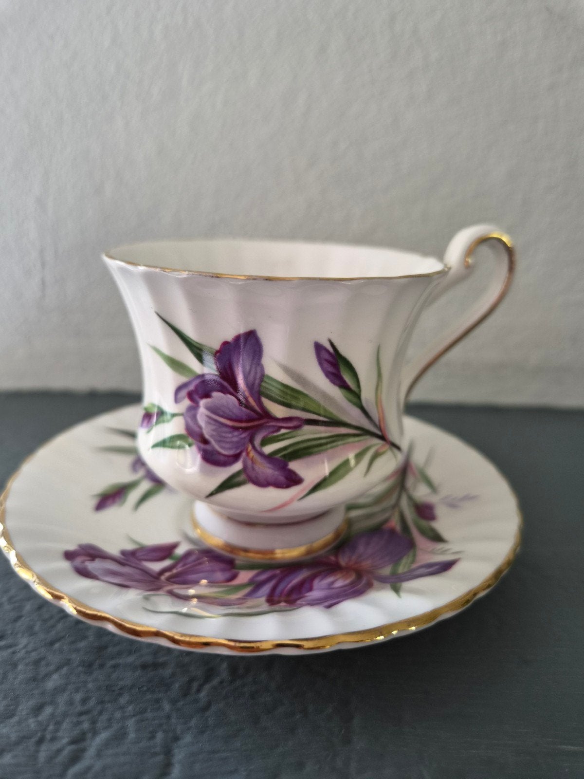 Paragon Iris ribbed Theekop en Schotel nr 359, Ophalen of Verzenden