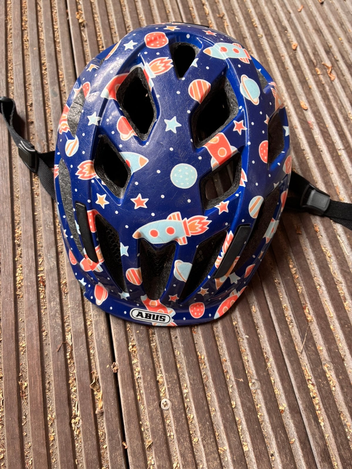 Abus helm kind, Fietsen en Brommers, Fietsaccessoires | Fietshelmen, Ophalen of Verzenden, Gebruikt, M, Jongen of Meisje
