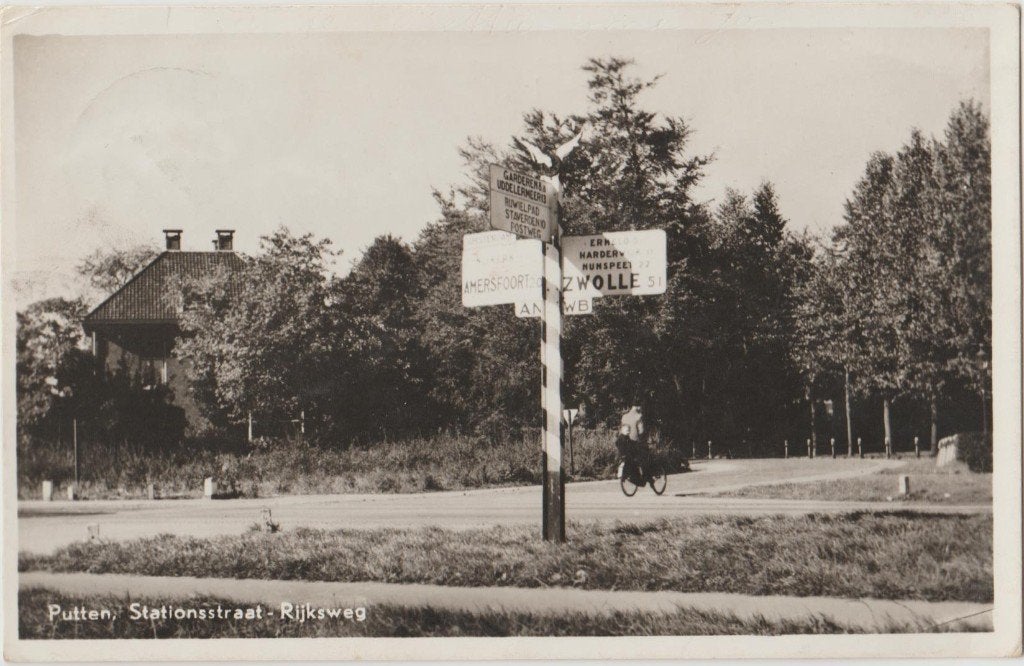 Putten Stationsstraat - rijksweg 1947.-ANWB wegwijzer-, Verzamelen, Ophalen, 1940 tot 1960, Gelopen, Gelderland