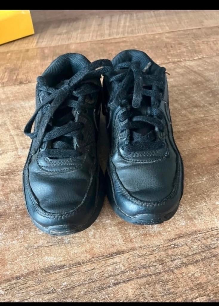 Nike Air Max sportschoenen maat 33,5, Ophalen of Verzenden, Gebruikt, Jongen, Sportschoenen