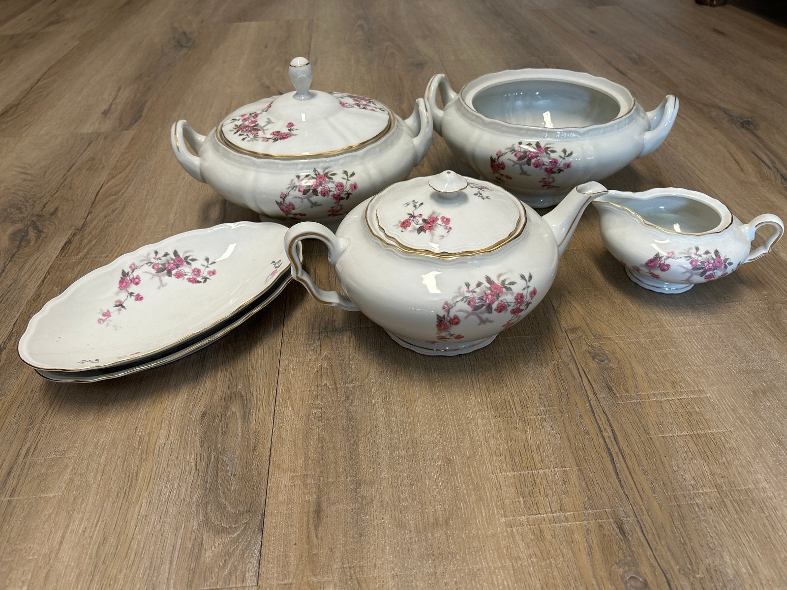 Antiek Epiag D.F. Tsjechoslowakije Servies met Rozen, Antiek en Kunst, Ophalen of Verzenden