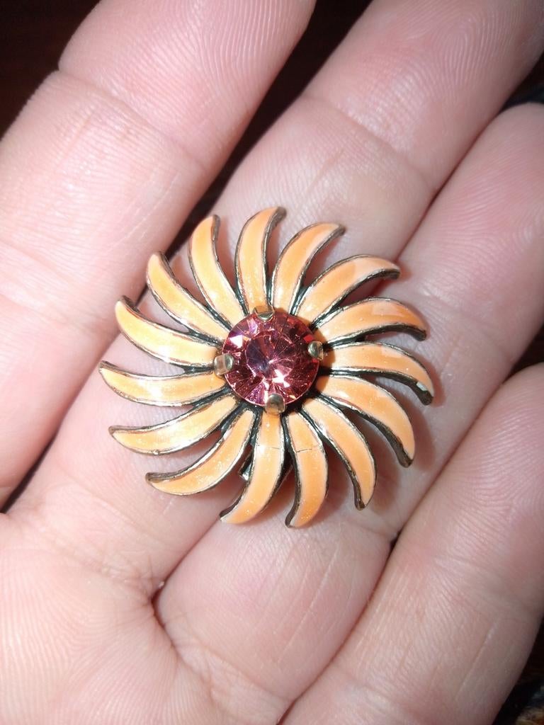 Antieke broche, Ophalen of Verzenden, Zo goed als nieuw, Overige materialen