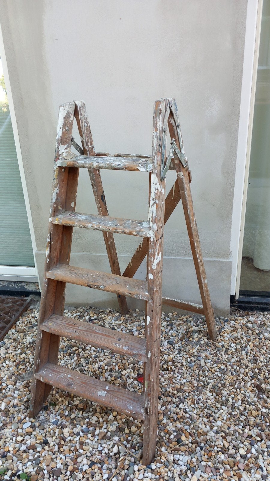 Oude schilderstrap, Ophalen, Gebruikt