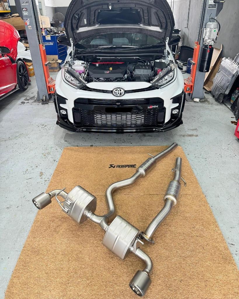 Akrapovic catback uitlaatsysteem - Toyota Yaris GR GRMN
