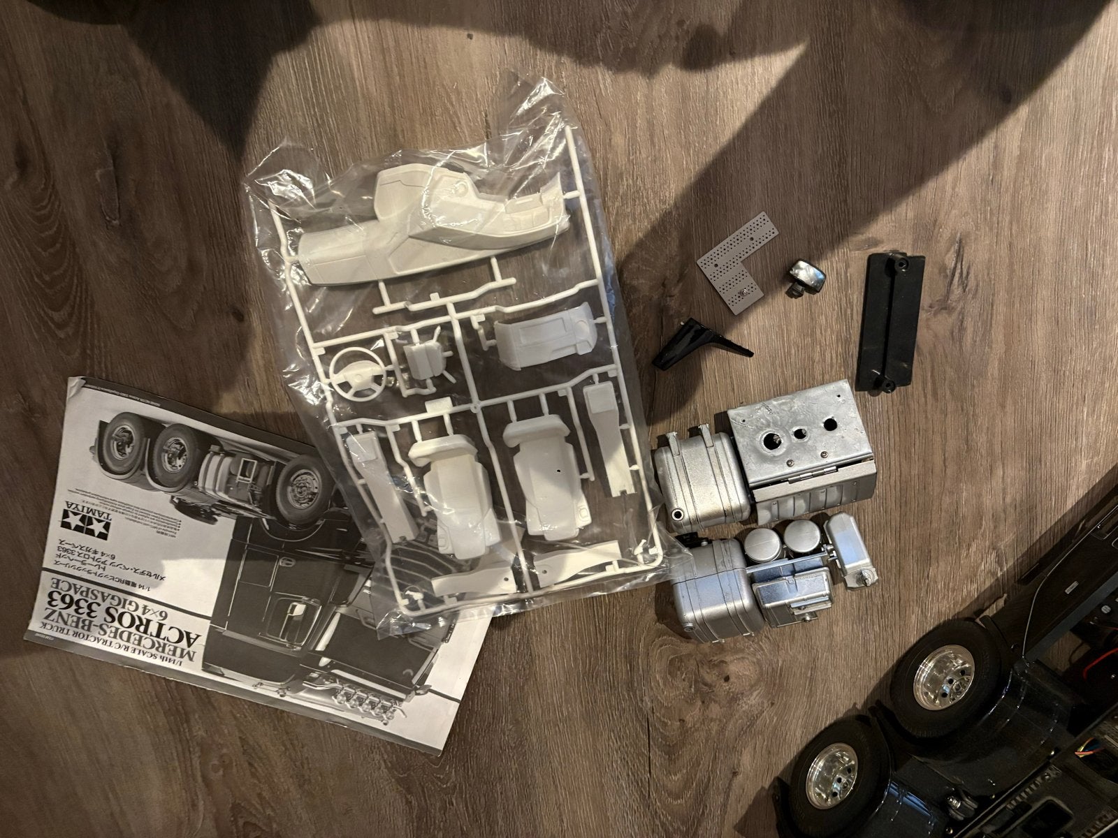 Tamiya Mercedes-Benz Actros 3363 RC Truck, Hobby en Vrije tijd, Modelbouw | Radiografisch | Auto's, Ophalen, Gebruikt, Elektro