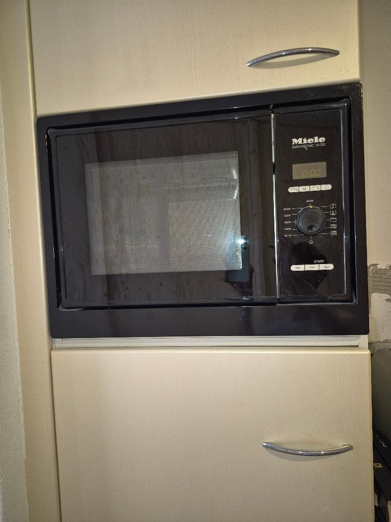 Miele Magnetron, Combimagnetron, Crisp, Gebruikt, Ophalen of Verzenden