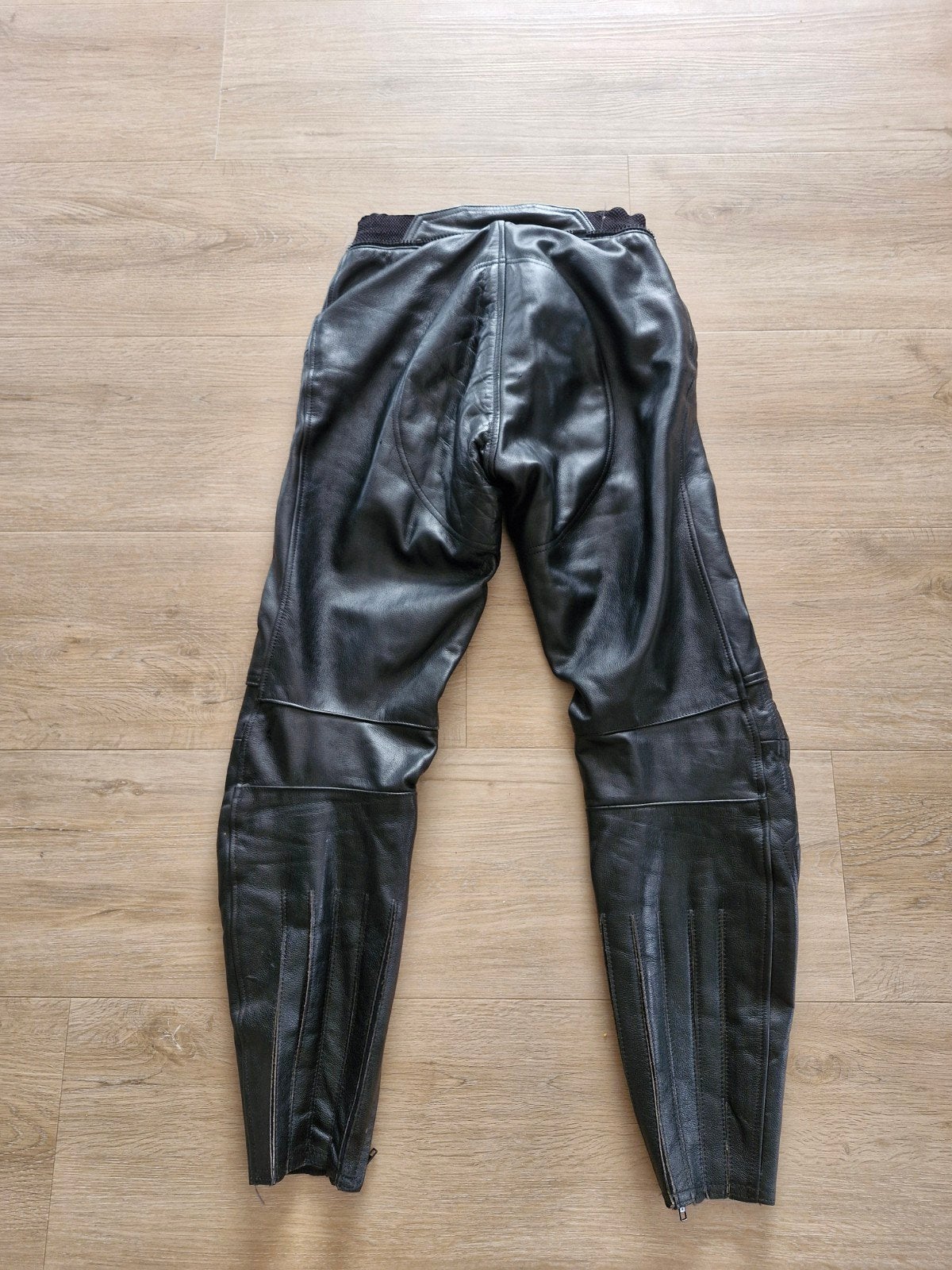 MQP echt lederen motorbroek - Maat 46, Motoren, Kleding | Motorkleding, Ophalen of Verzenden